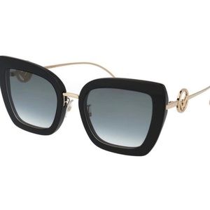 SOLD Fendi sunglasses